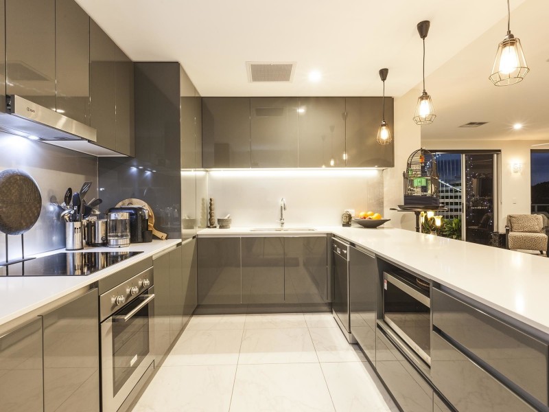 49/908 Logan Road, Holland Park West QLD 4121