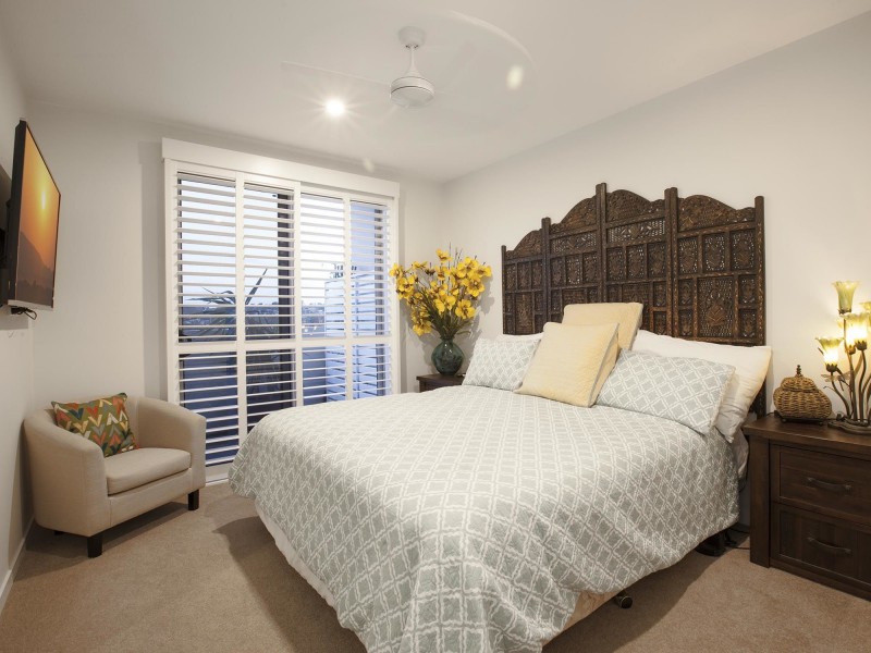 49/908 Logan Road, Holland Park West QLD 4121