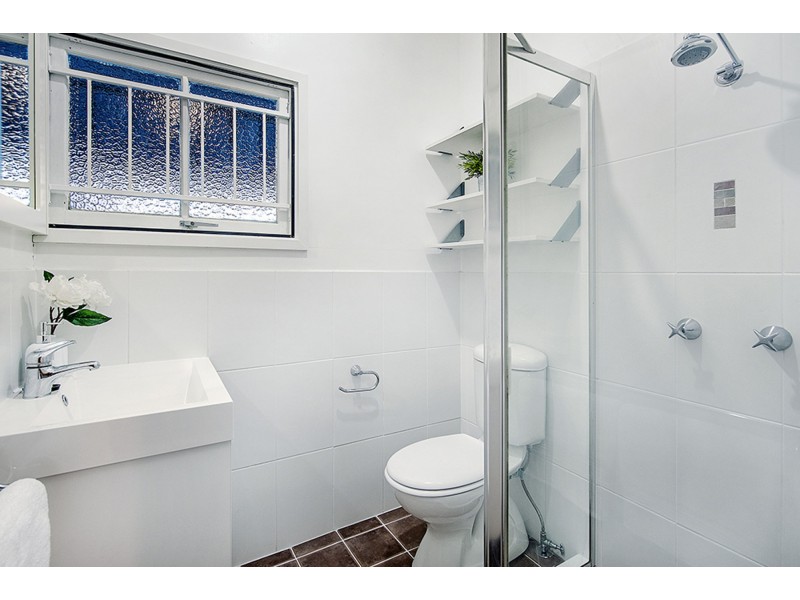 25 Robinson St, Moorooka QLD 4105