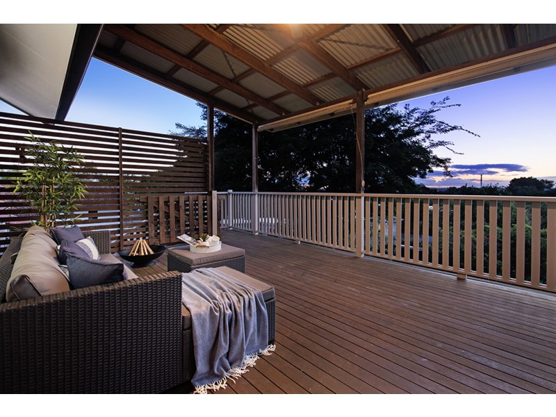 25 Robinson St, Moorooka QLD 4105