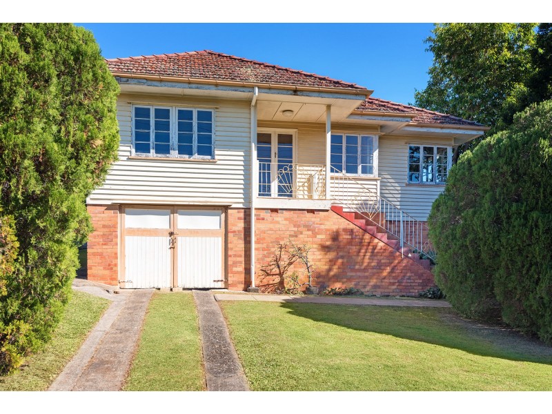 155 Birdwood Road, Holland Park West QLD 4121