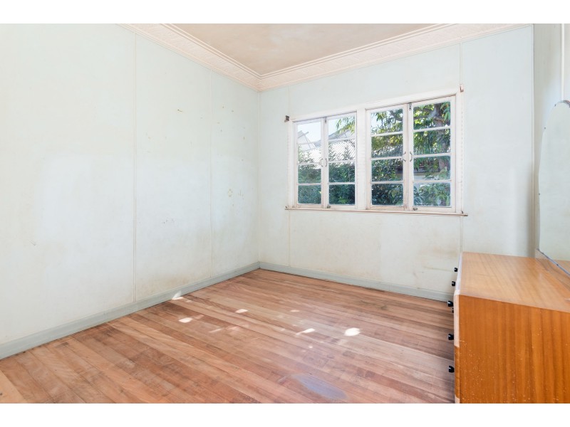 155 Birdwood Road, Holland Park West QLD 4121