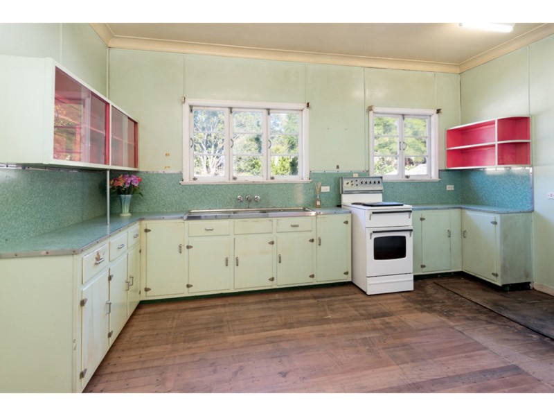 155 Birdwood Road, Holland Park West QLD 4121