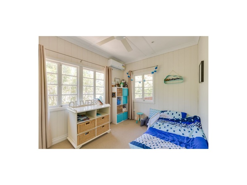 230 Winstanley Street, Carina Heights QLD 4152