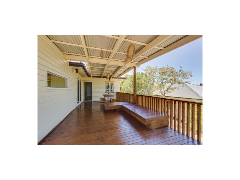 230 Winstanley Street, Carina Heights QLD 4152