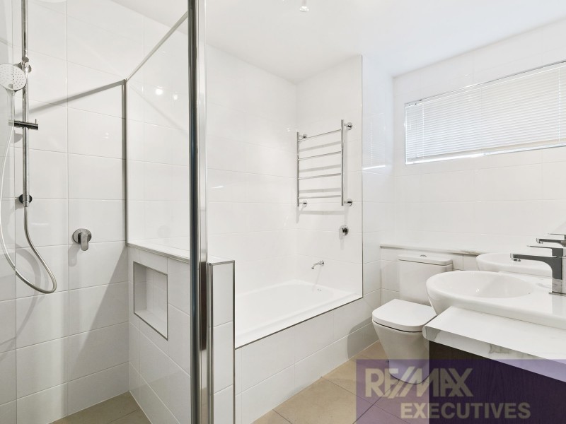 3/15 Dowar Street, Coorparoo QLD 4151