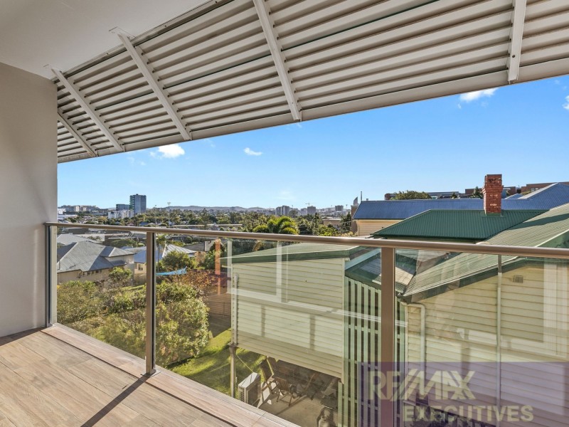 3/15 Dowar Street, Coorparoo QLD 4151