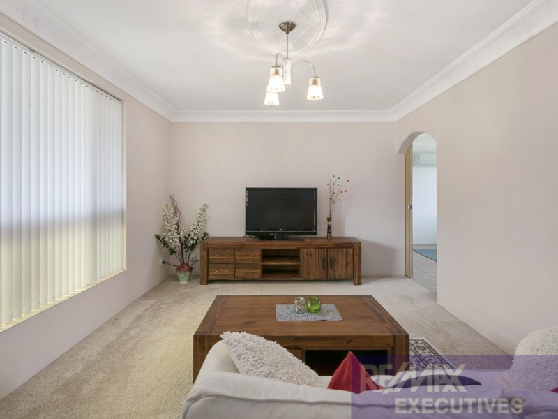 10 Edred Street, Carindale QLD 4152