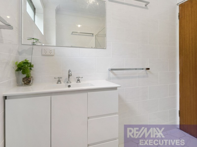 10 Edred Street, Carindale QLD 4152