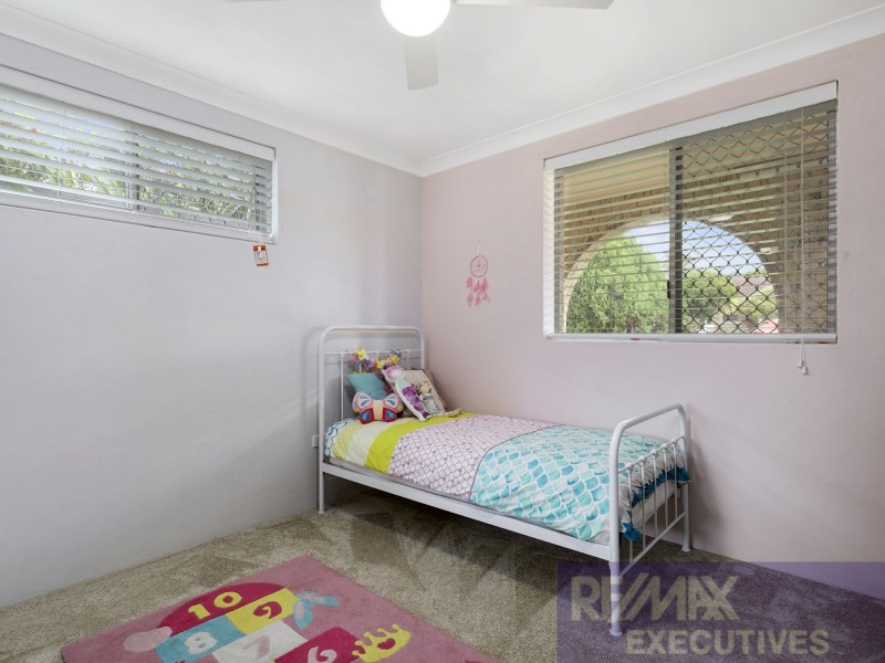 10 Edred Street, Carindale QLD 4152