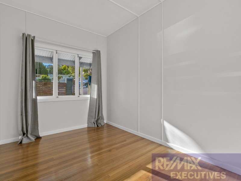 62 Geelong Avenue, Holland Park QLD 4121