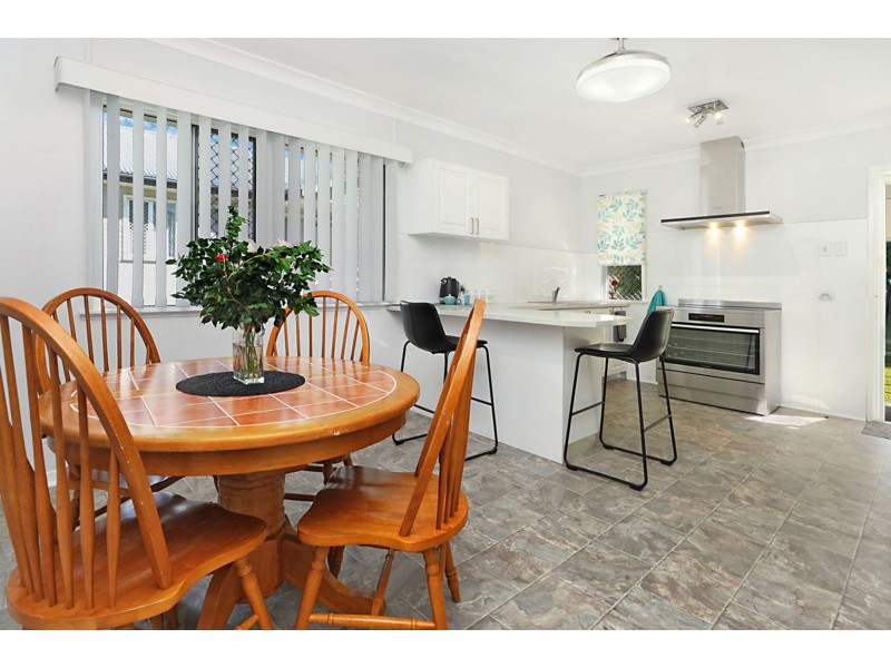 18 Nightingale Street, Mount Gravatt East QLD 4122