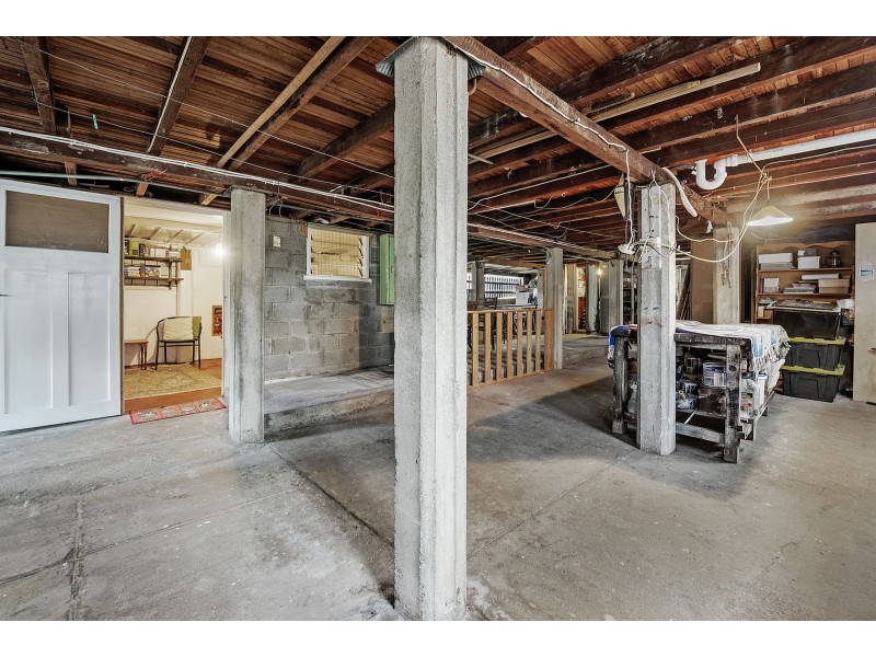 76 Galsworthy Street, Holland Park West QLD 4121