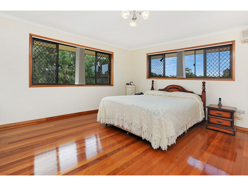 798 Cavendish Road, Holland Park QLD 4121