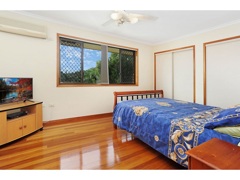 798 Cavendish Road, Holland Park QLD 4121