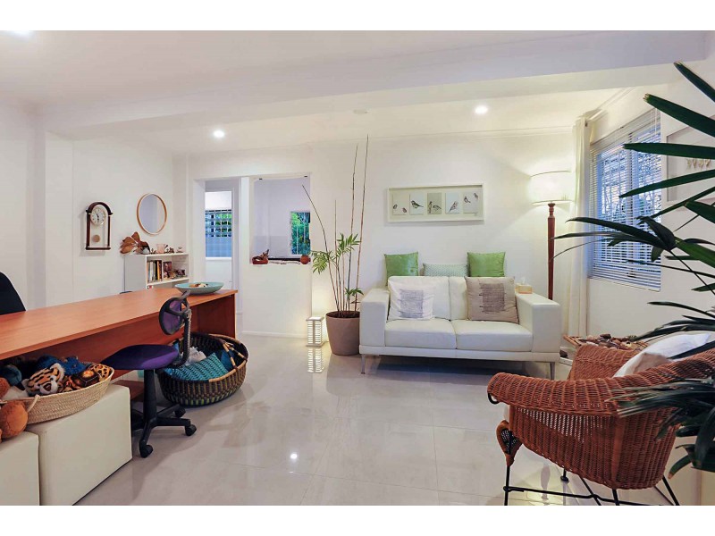 14 Nurran Street, Mount Gravatt East QLD 4122