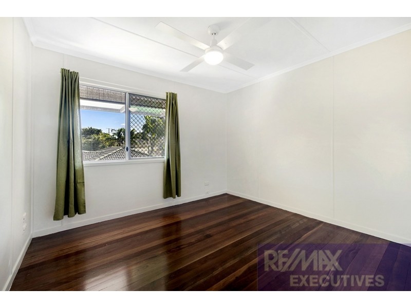 4 Caldon Street, Acacia Ridge QLD 4110