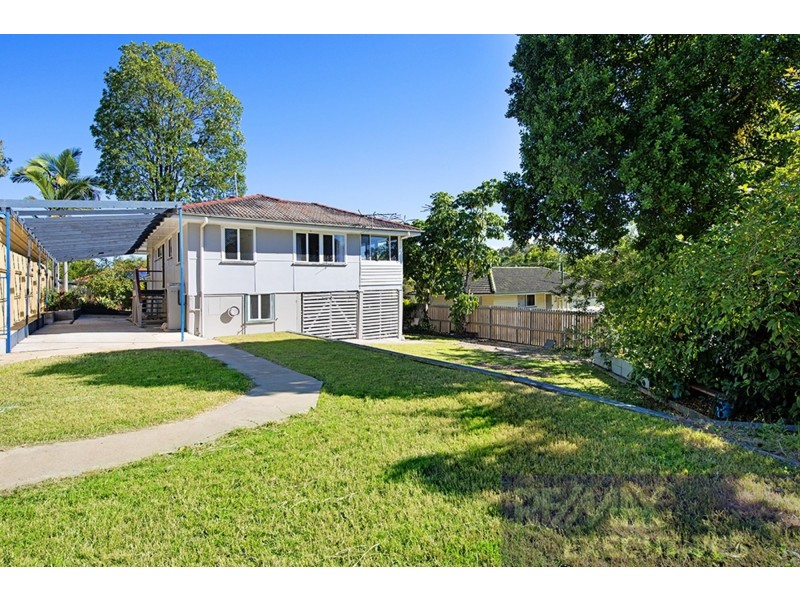 4 Caldon Street, Acacia Ridge QLD 4110