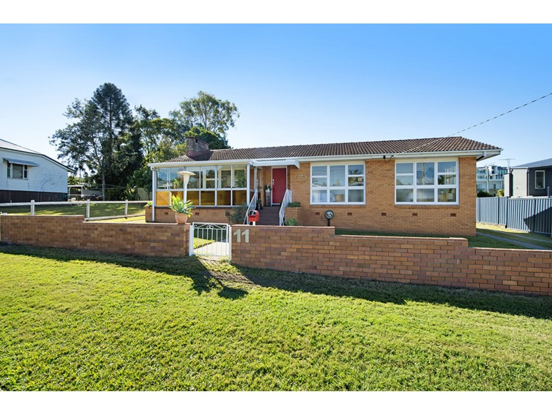 11 Ellesmere Street, Yeronga QLD 4104