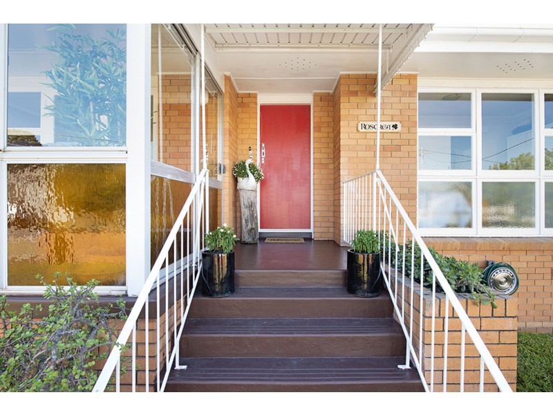 11 Ellesmere Street, Yeronga QLD 4104