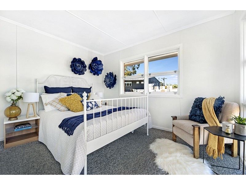 11 Ellesmere Street, Yeronga QLD 4104