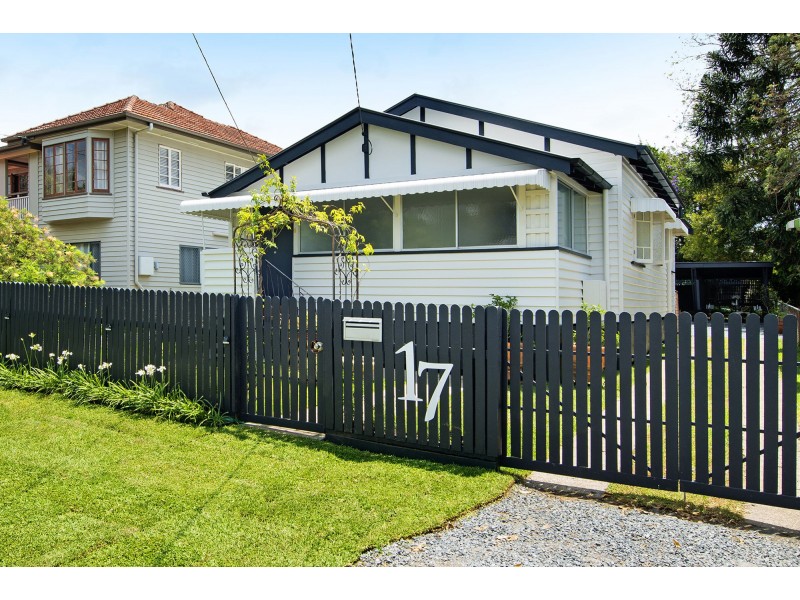 17 Ellesmere Street, Yeronga QLD 4104
