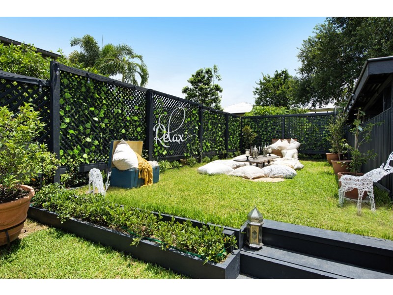 17 Ellesmere Street, Yeronga QLD 4104