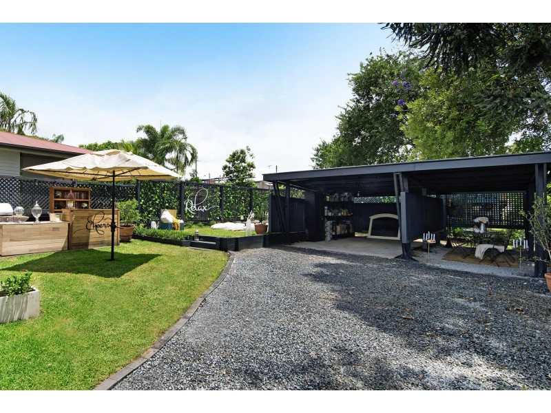 17 Ellesmere Street, Yeronga QLD 4104