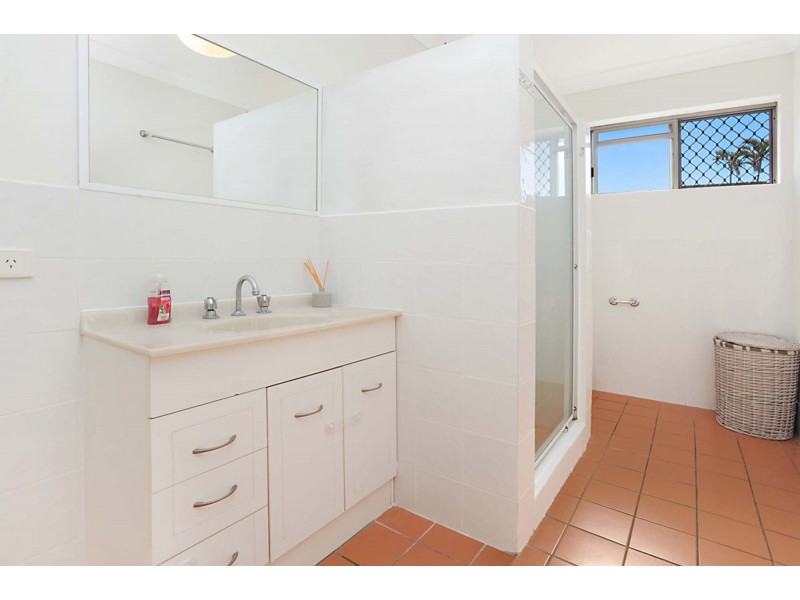 3/42 Fifth Ave, Coorparoo QLD 4151