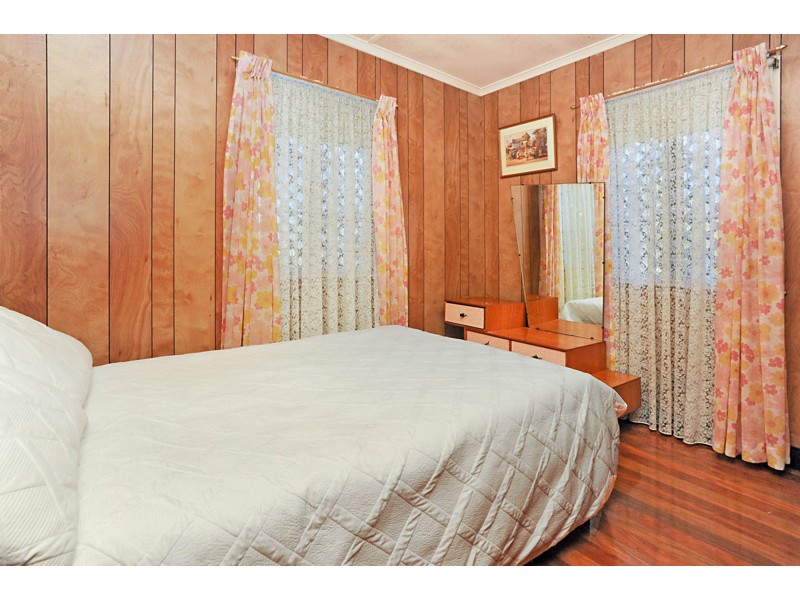 19 Jasper Street, Holland Park QLD 4121