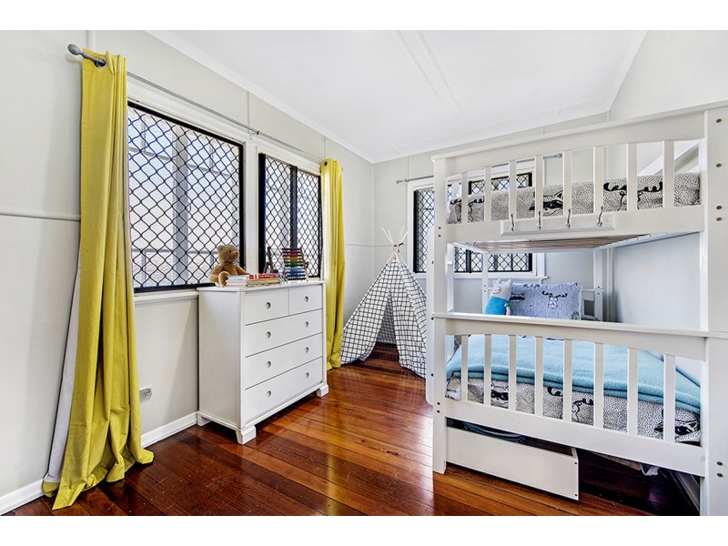 154 Dowding Street, Oxley QLD 4075