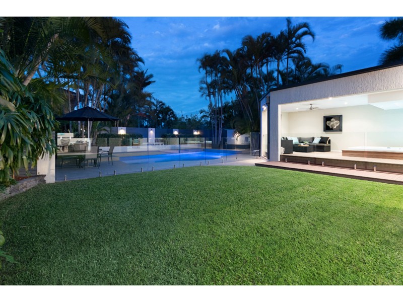 6 Rundle Place, Carindale QLD 4152