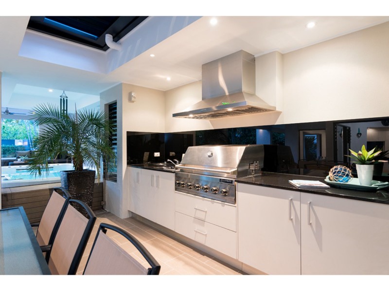 6 Rundle Place, Carindale QLD 4152