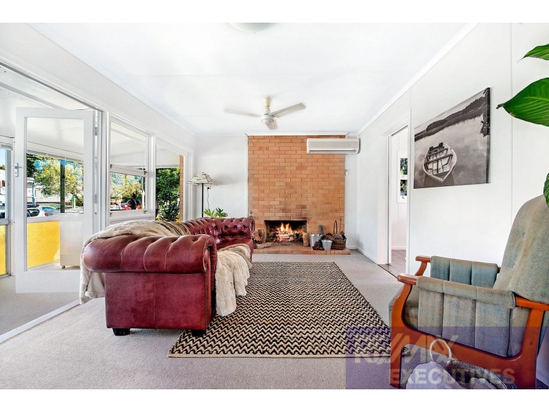 11 Ellesmere Street, Yeronga QLD 4104