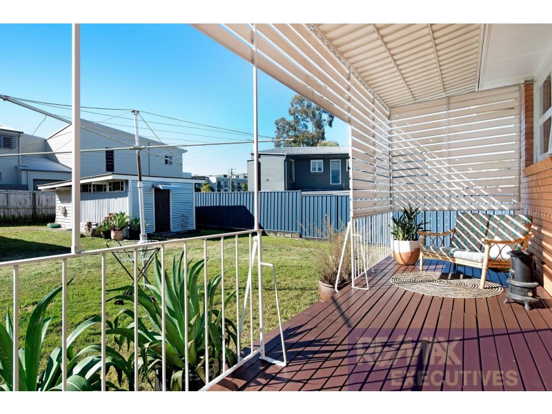 11 Ellesmere Street, Yeronga QLD 4104