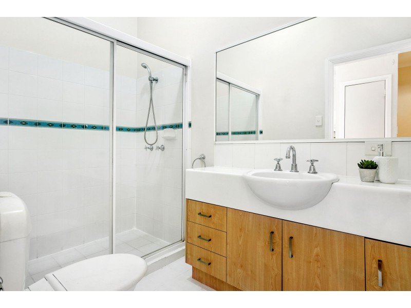 8/17 Arthur Tce, Red Hill QLD 4059