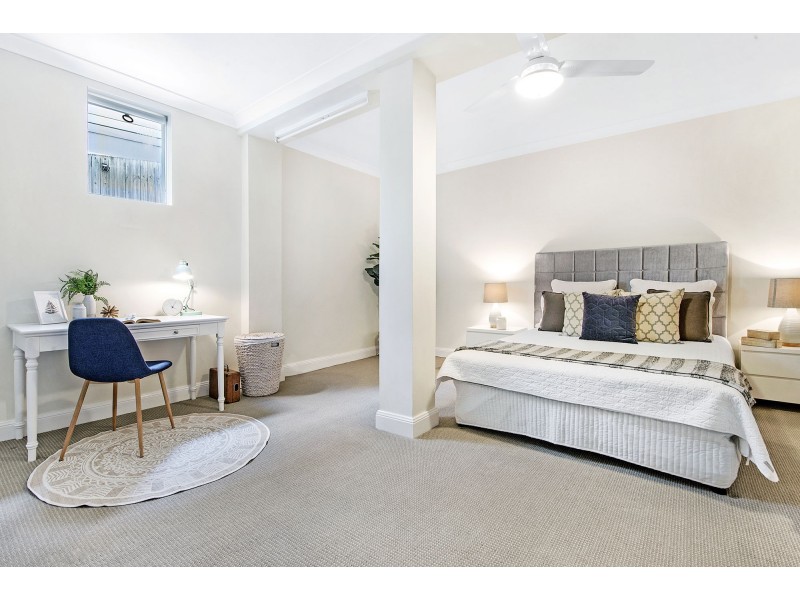 8/17 Arthur Tce, Red Hill QLD 4059