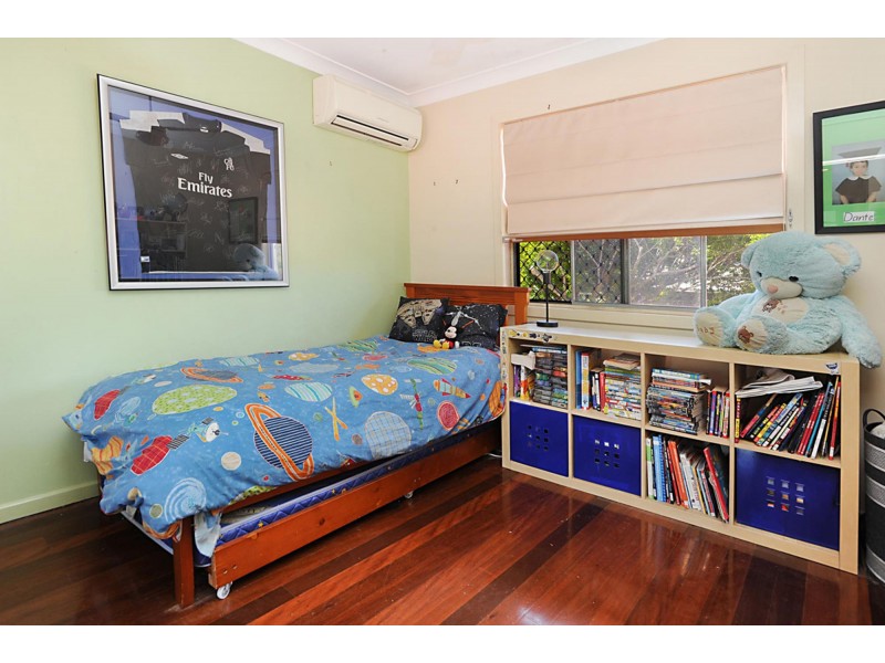 448 Nursery Road, Holland Park QLD 4121