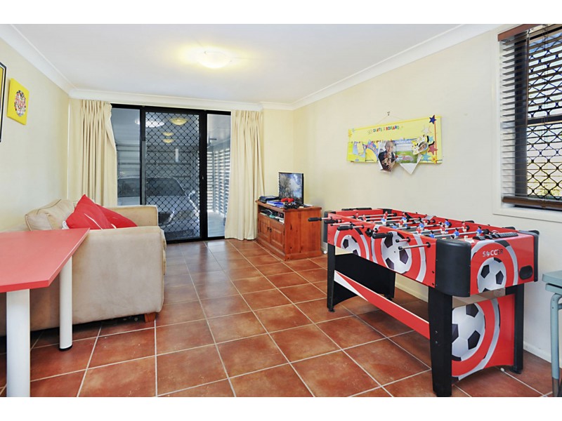 448 Nursery Road, Holland Park QLD 4121