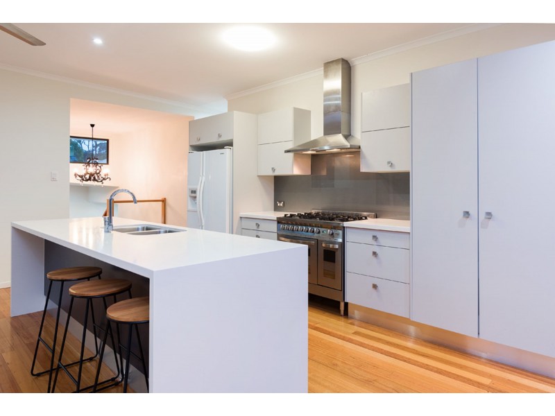 7 Yeates Close, Carindale QLD 4152