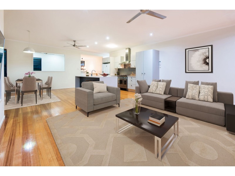 7 Yeates Close, Carindale QLD 4152