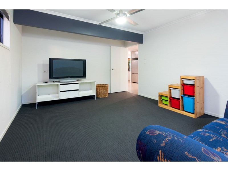 7 Yeates Close, Carindale QLD 4152