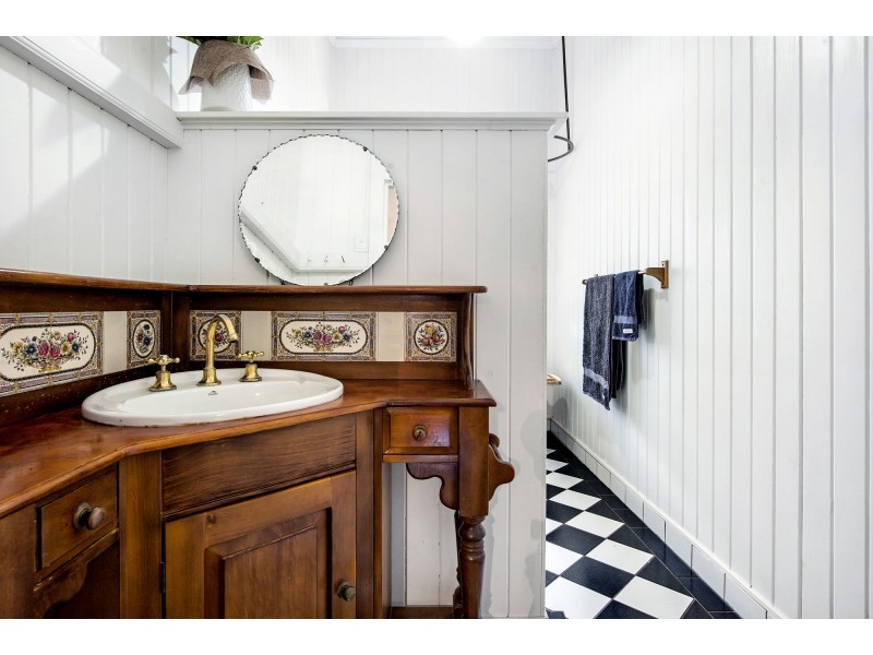 67 Lothian Street, Annerley QLD 4103