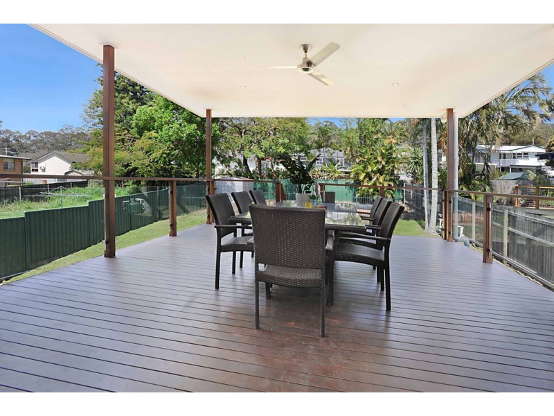 73 Milanion Crescent, Carindale QLD 4152
