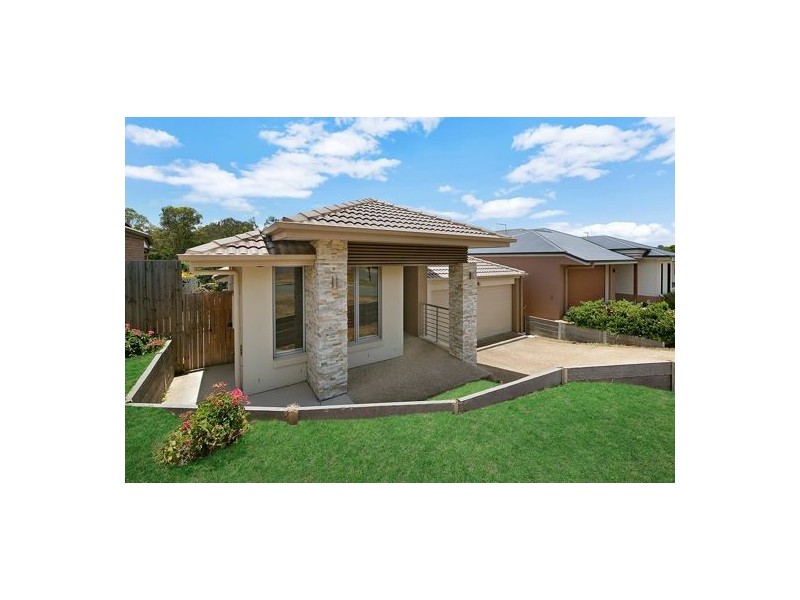 15 Acomis Street, Mackenzie QLD 4156