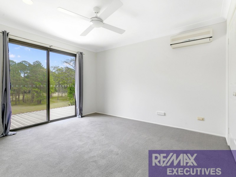 6 Gwandalan Street, Eight Mile Plains QLD 4113