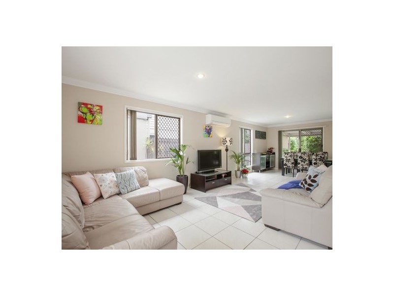 103 Bolton Street, Eight Mile Plains QLD 4113