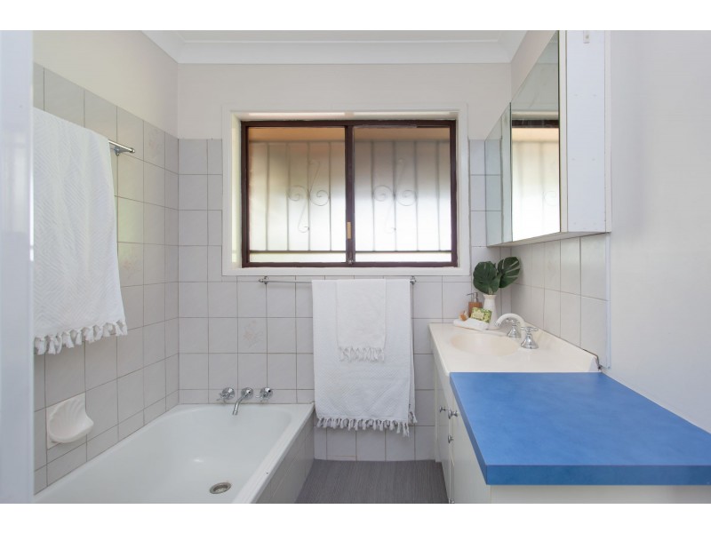 224 Gallipoli Road, Carina Heights QLD 4152