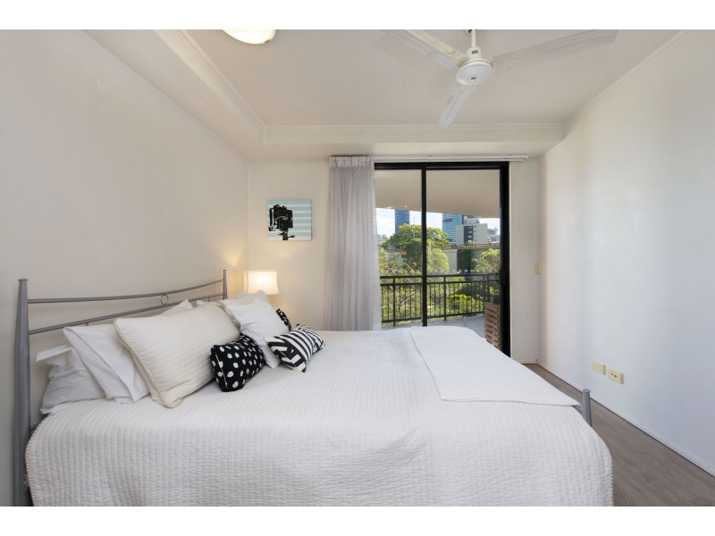 99/15 Goodwin Street, Kangaroo Point QLD 4169