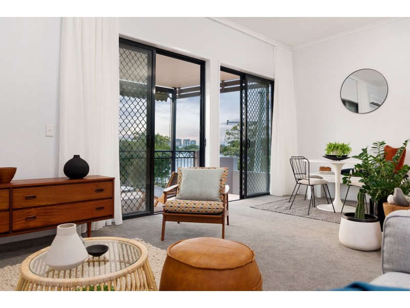 1/147 Hawthorne Road, Hawthorne QLD 4171